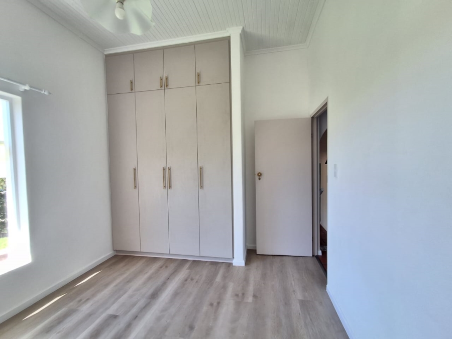 4 Bedroom Property for Sale in Stilbaai Wes Western Cape